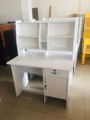 Modern White 3.5x2 Smart Study Tables
