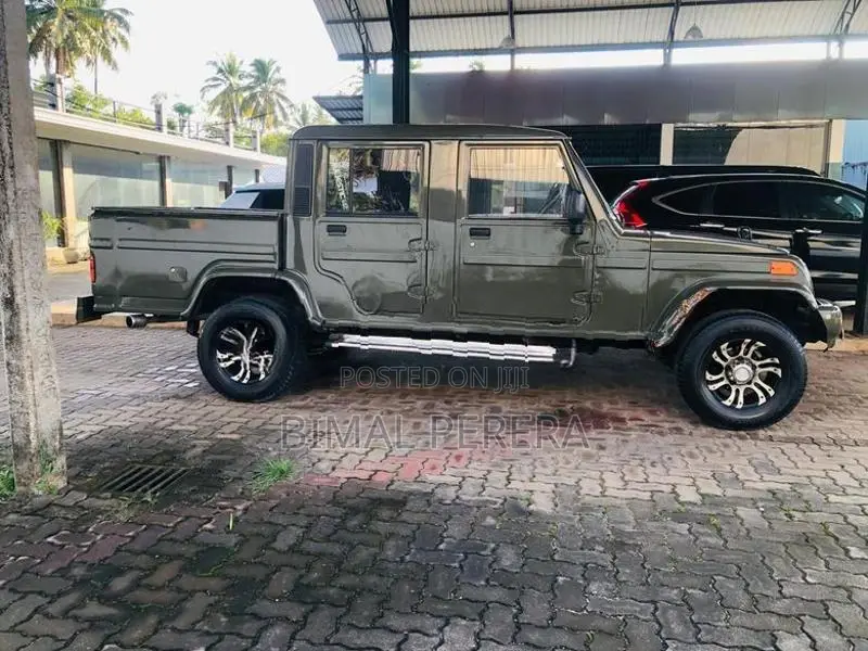 Mahindra Bolero 2011