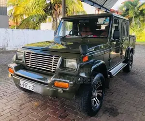 Mahindra Bolero 2011
