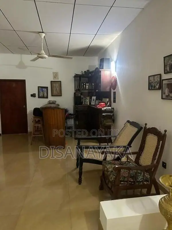 Two Story House for Sale Rajagiriya Ds4838