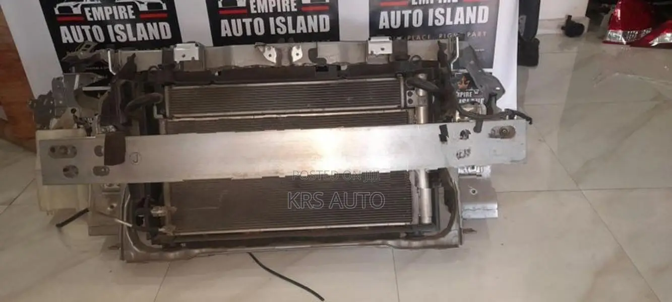 Toyota Prius W 30 Radiator / Comdenser