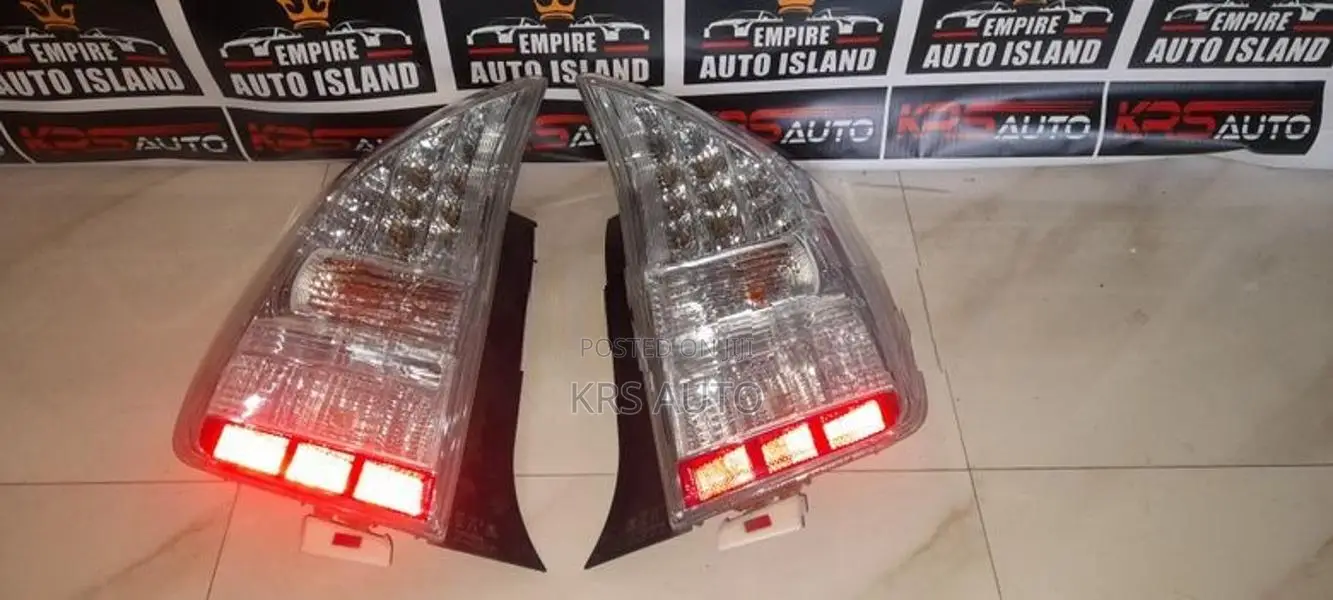 Toyota Prius W 30 Tail Light