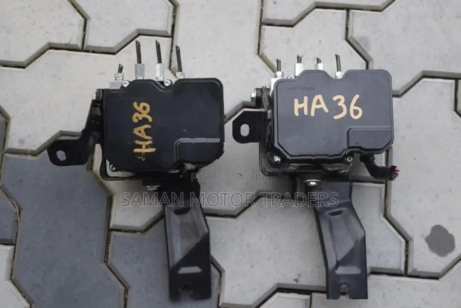 Suzuki Alto HA36S Abs