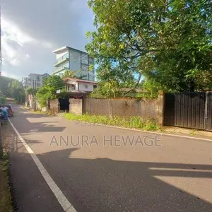 අතුරුගිරියේ, අරියානා නිකේතනය අසල ඉඩමක් විකිණීමට ඇත (ID :ATHU014S)