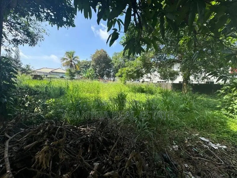 (AF900) 36 Perches Commercial Valuable Land For Sale In Nugegoda