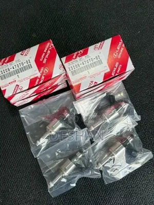 Toyota chr Fuel Injector genuine no 1 2 3