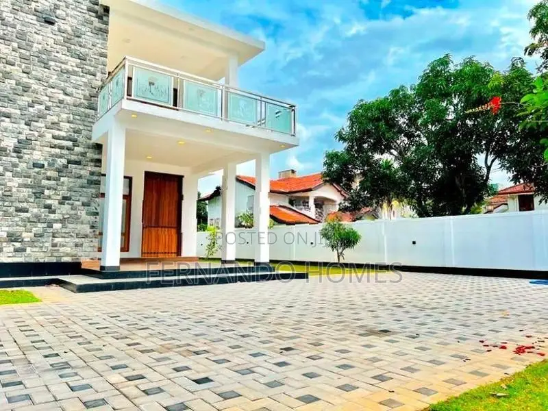 House for Sale in Negombo