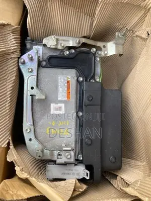 Toyota Voxy Hybrid Inverter Converter (recondition)