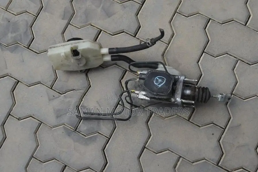 Honda Fit GP5 Master Brake Pump