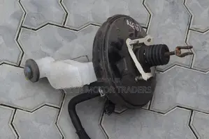 Daihatsu Mira LA350 Brake Booster with pump