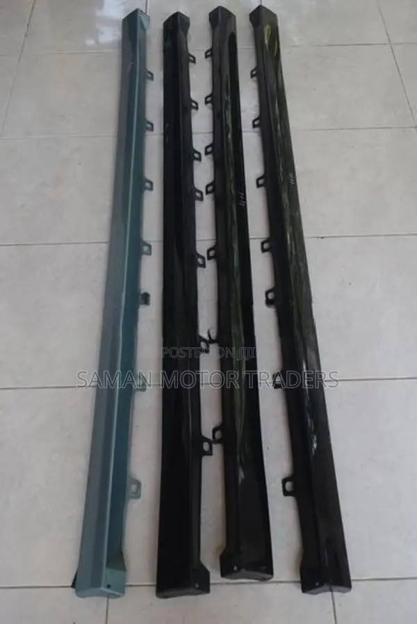Suzuki Wagon MH44 Side Skirts