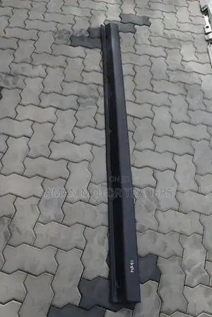 Suzuki Hustler MR41S Side Skirts