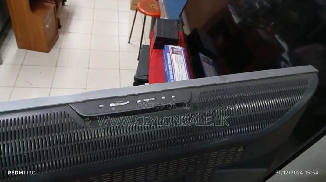 Sony 32" TV (USED)