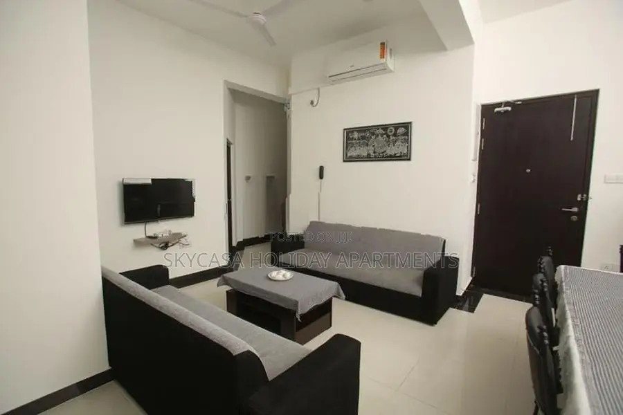Luxury Holiday Seaview 5 Bedroom Penthouse at Border of Dehiwala