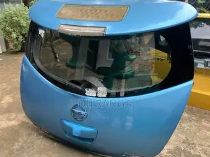 Leaf Tail Doors