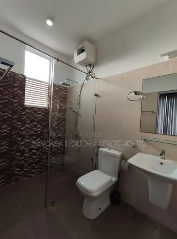 Spacious Holiday Family Apartment for 4 people at Border of Dehiwala