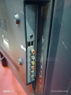 JVC 32 inch TV (USED)