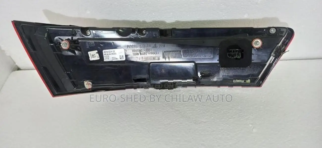 Audi Q7 Tail Light
