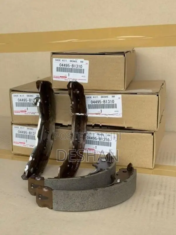Toyota Roomy Brake Shoue Set