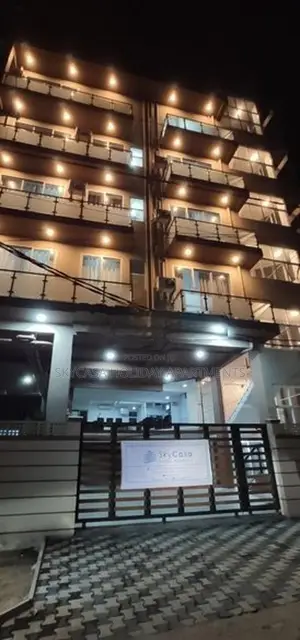 Spacious Holiday Family Apartment for 4 people at Border of Dehiwala