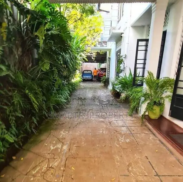 House with Land for Sale in Colombo 03