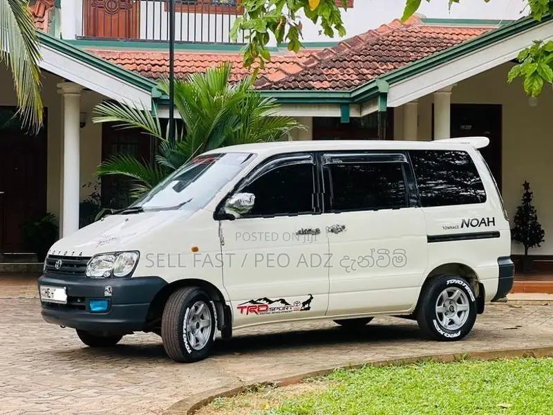 Toyota Noah KR41 1998