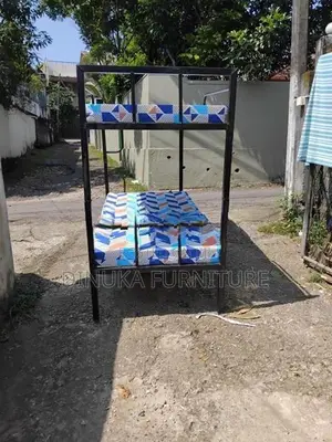 Bed 6ft *3ft