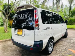 Toyota Noah KR41 1998