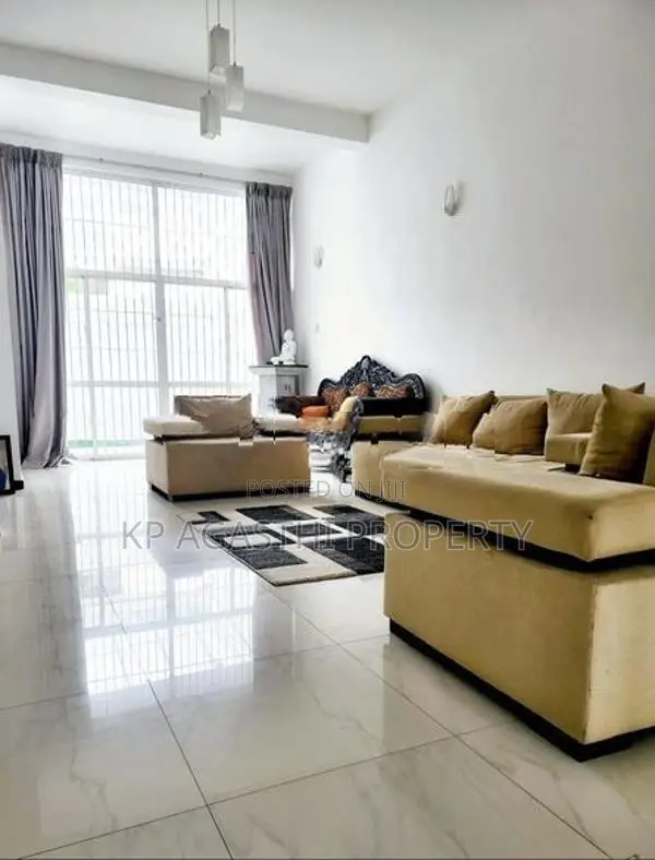 3st Luxury House for Sale in Kotte