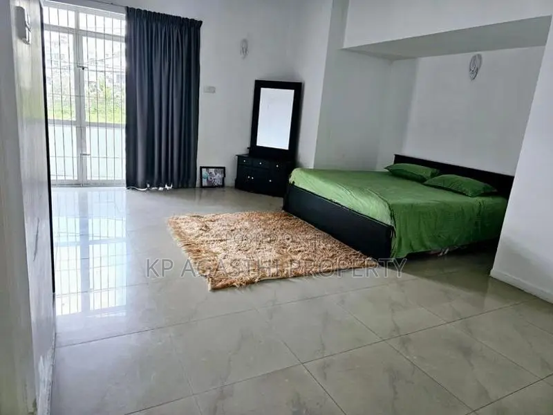 3st Luxury House for Sale in Kotte