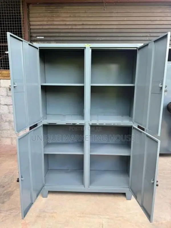 Modern 6x4 Workmanship Locker