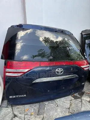 Toyota Estima Dicky Door