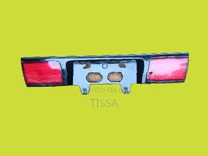 Nissan Sunny FB13 Dicky Garnish