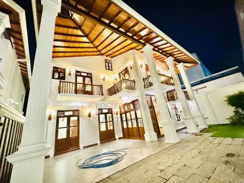 Brand New Luxury House for Sale in Piliyandala