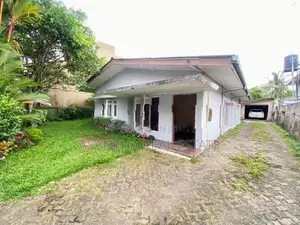 (ARN586) 20.5 P LAND With Property SALE AT Swarnadisi Rd Koswatta