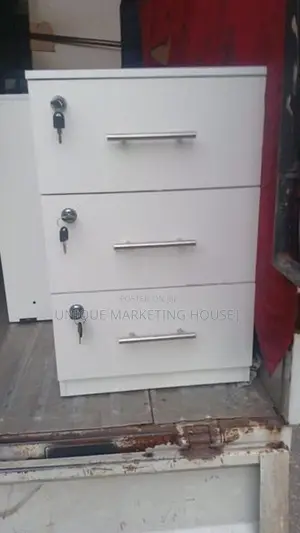 Modern 3 Drawer Lockable Cupboards
