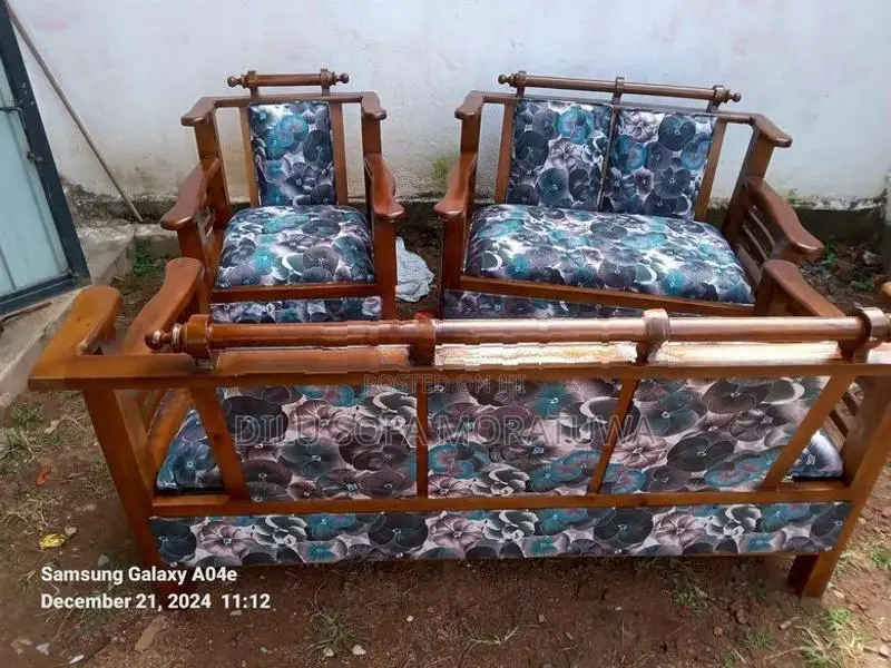 Sofa Set 3.2.1 Cushion with Glass Coffee Table