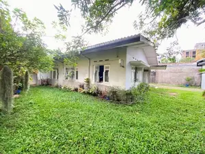 (ARN586) 20.5 P LAND With Property SALE AT Swarnadisi Rd Koswatta