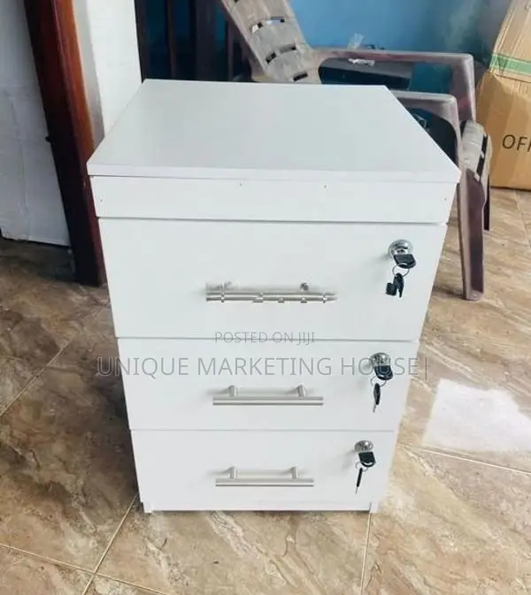 Modern 3 Drawer Lockable Cupboards