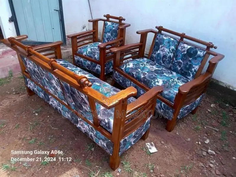Sofa Set 3.2.1 Cushion with Glass Coffee Table