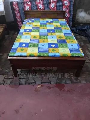 Attonia Bed