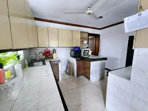 06BR Two Story House For Sale In Nawala