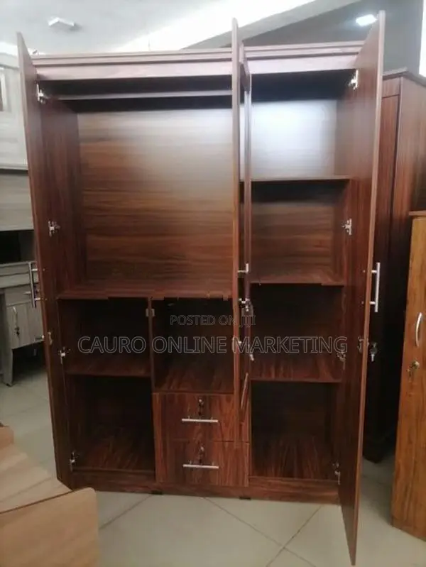 New Melamine 3 Door 6x4 Ft Wardrobe / Cupboard large