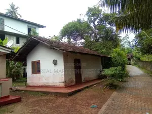 Kamburugamuwa 7 Perches Commercial Land for Sale