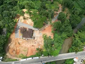 සංචාරක ඉඩම් - කිතුල්ගල නගරයෙන්ම වටිනා ඉඩමක් විකිණීමට ඇත