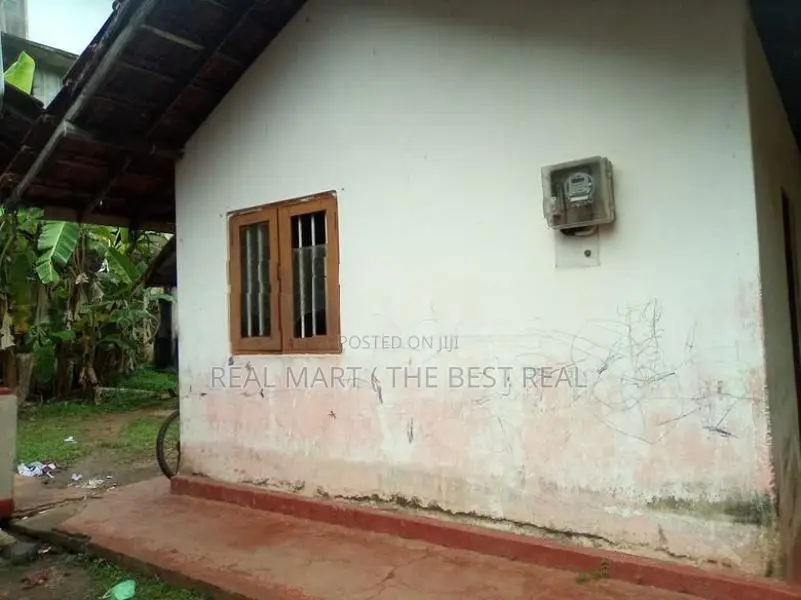 Kamburugamuwa 7 Perches Commercial Land for Sale