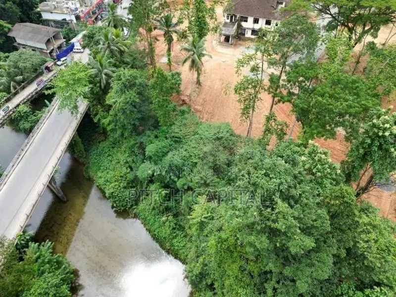 සංචාරක ඉඩම් - කිතුල්ගල නගරයෙන්ම වටිනා ඉඩමක් විකිණීමට ඇත