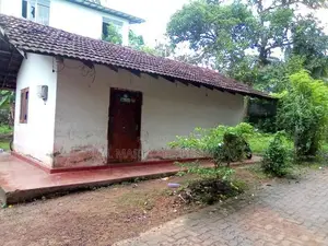 Kamburugamuwa 7 Perches Commercial Land for Sale