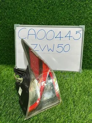 Toyota Prius (ZVW-50) Tail Lamp