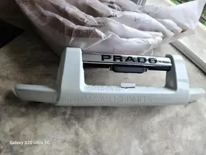 Toyota Prado 120 Cash Bar
